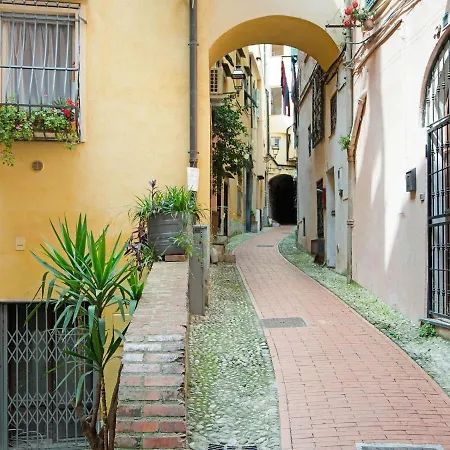Pleasant In Near Bagni Paradiso Beach Apartamento