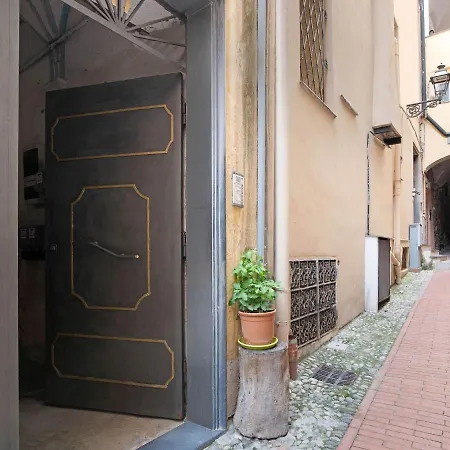 Apartman Pleasant In Near Bagni Paradiso Beach